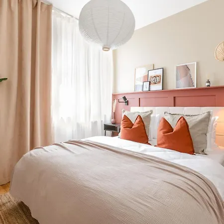 Turnkey I National Museum Apartment Prague